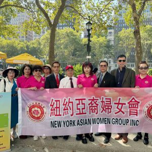 紐約亞裔婦女會主席陳雲歡迎中國總理李強召開第八十屆聯合國大會